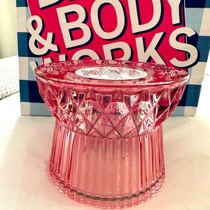 Bath and Body Works Pink Faceted Glass 3 Wick Candle Holder